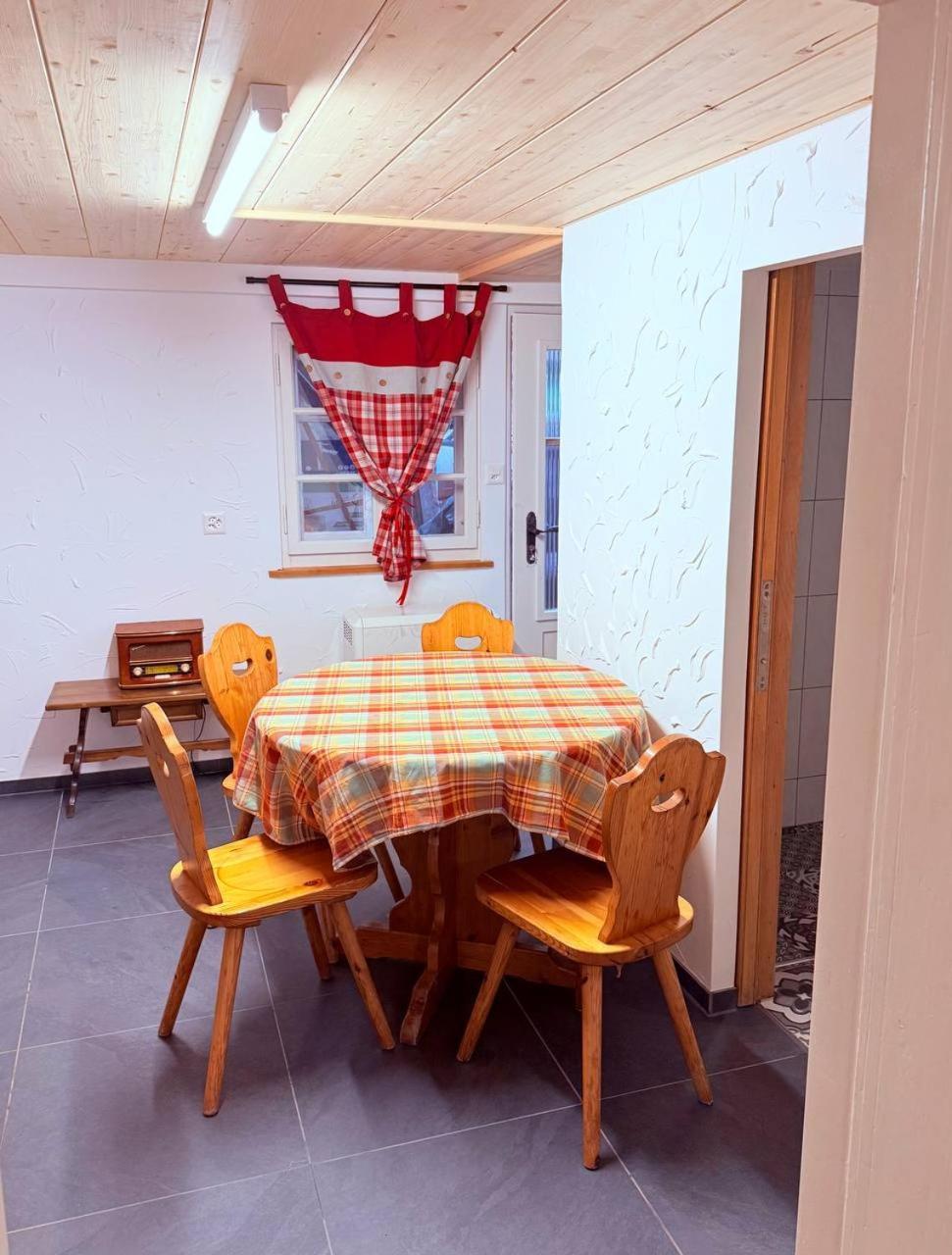 Vintage Apartment By Apartments Capricorn Gsteigwiler Eksteriør bilde